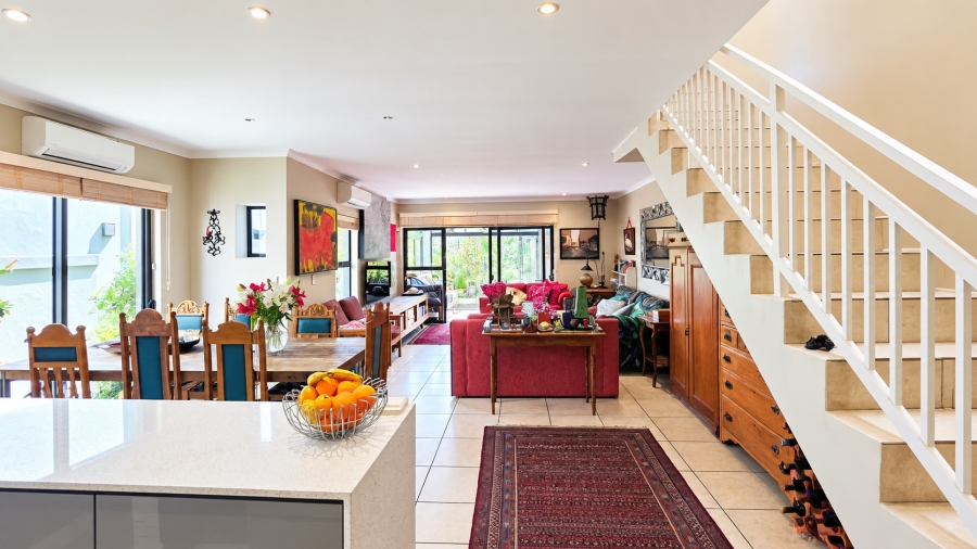 3 Bedroom Property for Sale in Plattekloof Western Cape